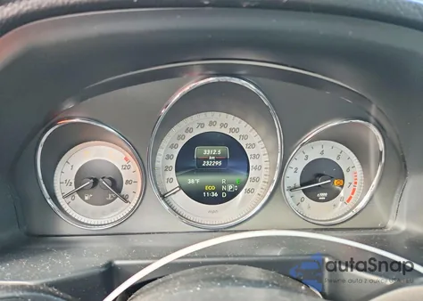 2014 Mercedes-Benz Glk 350 z USA, uszkodzony, nr VIN WDCGG5HB3EG221453